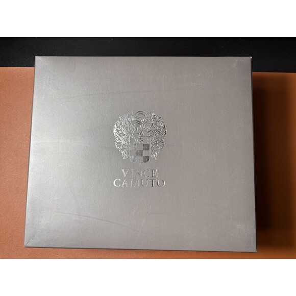 Vince Camuto Vc-Winderly Ankle Strap Block Heels Buff Baby Sheep Leather 9M - Picture 7 of 16